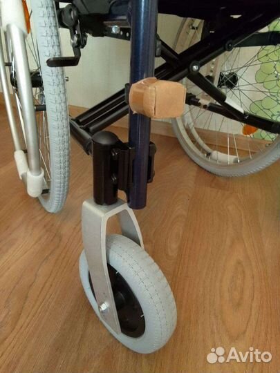 Коляска инвалидная