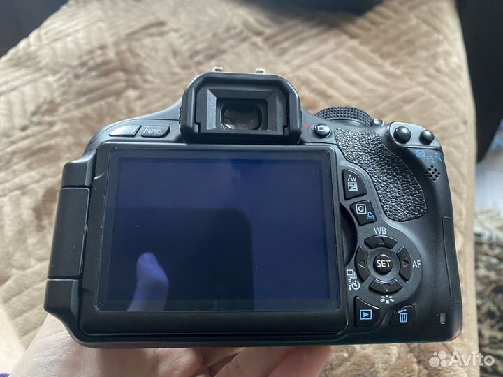 Зеркальный фотоаппарат canon eos 600d