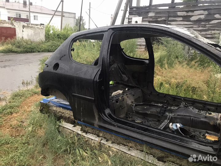 Кузов пежо 206