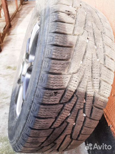 Литые диски r 16 5 114 3 60.1 с зимней резиной