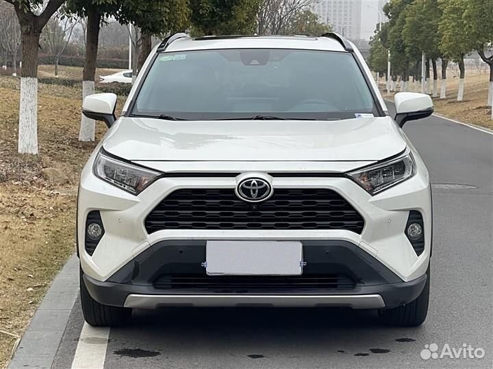 Toyota RAV4 2.0 CVT, 2021, 35 000 км