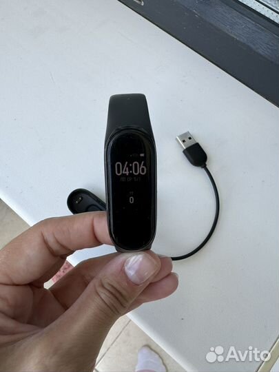 Фитнес браслет xiaomi mi band 4