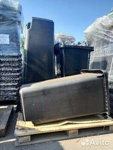 Мусорные баки 80 литров на колесах герметичные