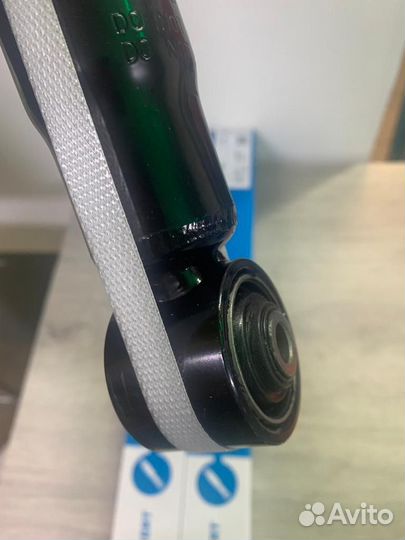 Амортизатор газовый задний Volkswagen Polo