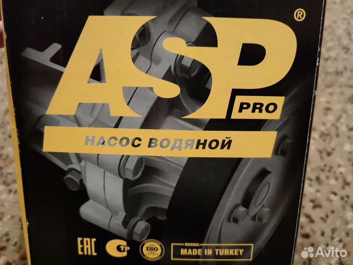 Помпа на renault logan