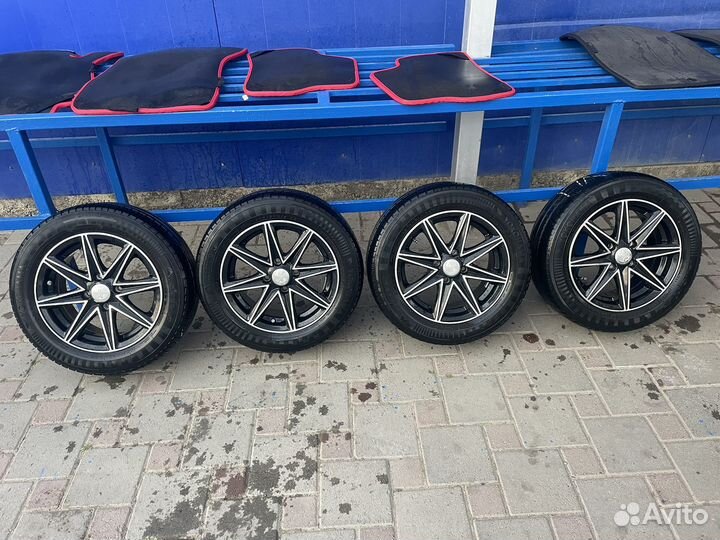 Колеса летние r14