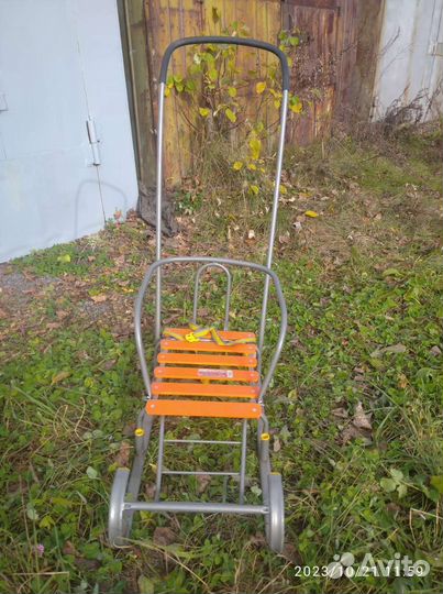 Детские санки с колесами