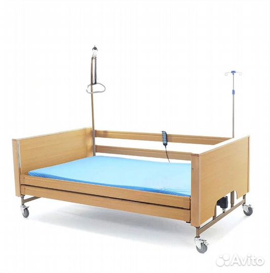 Медицинская кровать для ухода за больными
