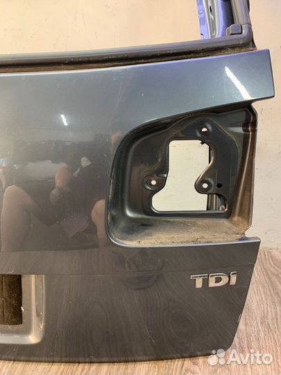 Крышка багажника задняя Volkswagen Touareg