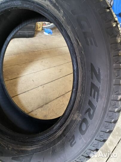 Pirelli Ice Zero 2 215/65 R17 100