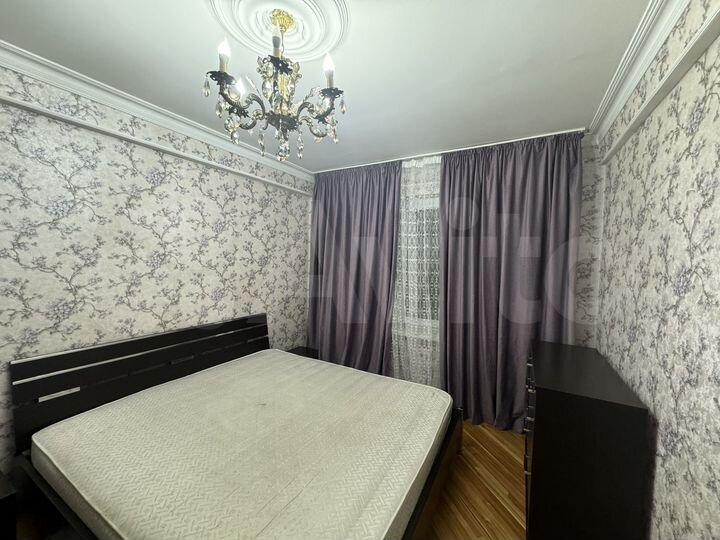 2-к. квартира, 70 м², 6/9 эт.