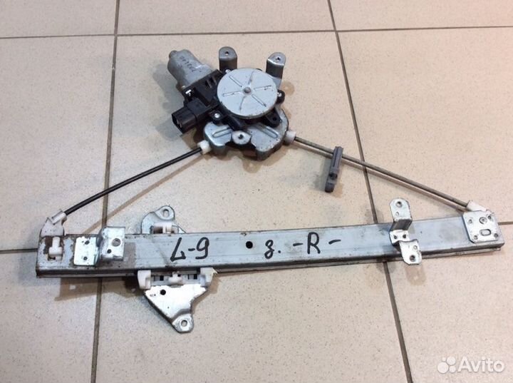 Стеклоподъемник электрический задний правый