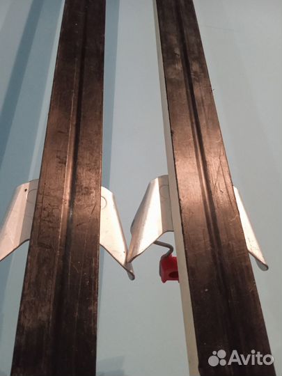 Беговые лыжи Fischer Тиса 1990 (180 см)