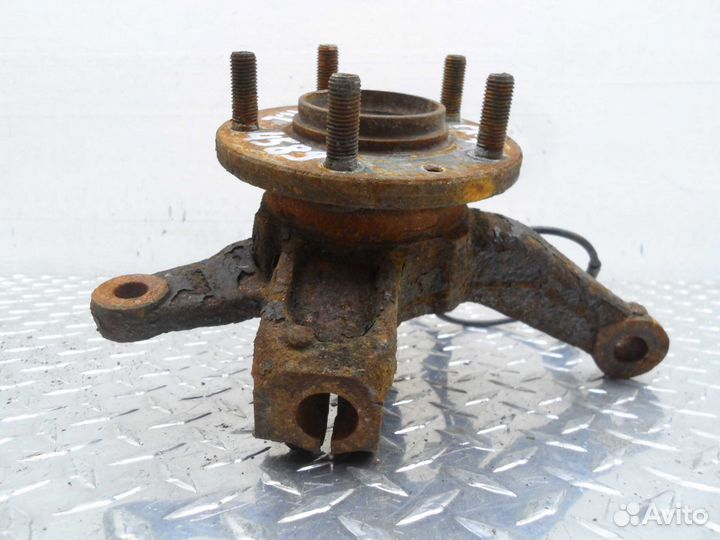 Кулак поворотный левый Mazda CX-7 ER