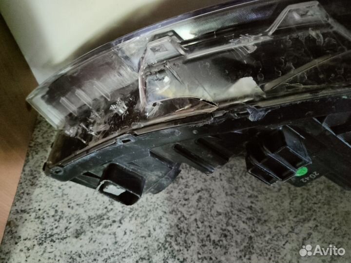 Фара левая Hyundai Solaris 2 HCR