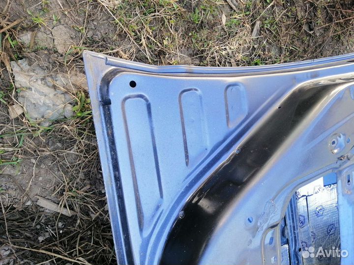 Дверь левая передняя Toyota Prius 20