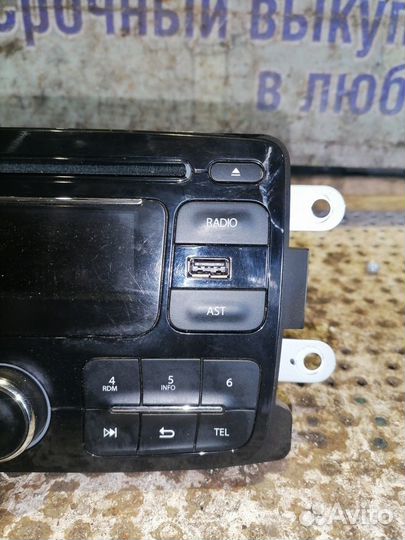 Магнитола Renault Logan 2