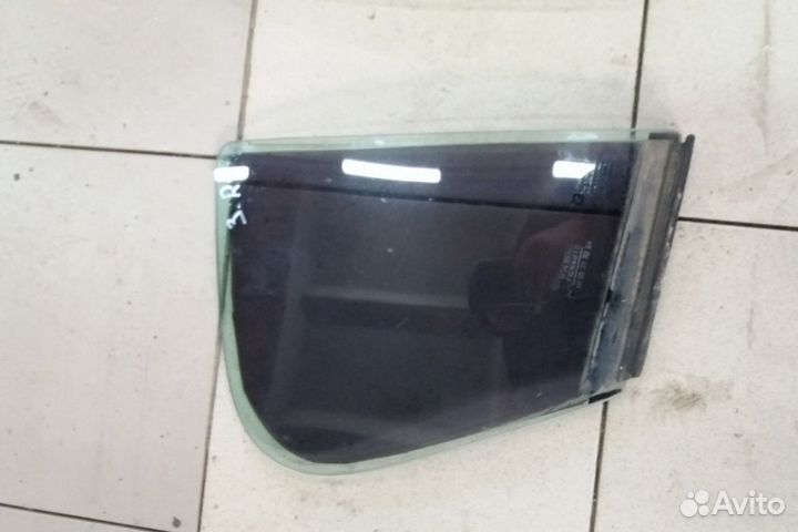 Форточка задней правой двери Opel Astra H