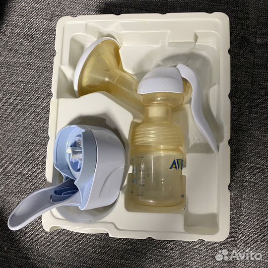 Молокоотсос Avent