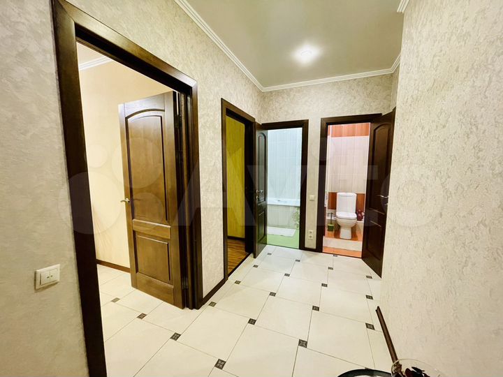 2-к. квартира, 56 м², 5/10 эт.