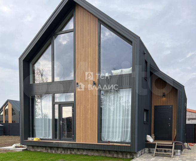 Дом 135 м² на участке 7 сот.