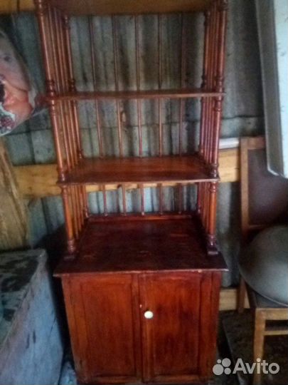 Тумбочка-этажерка