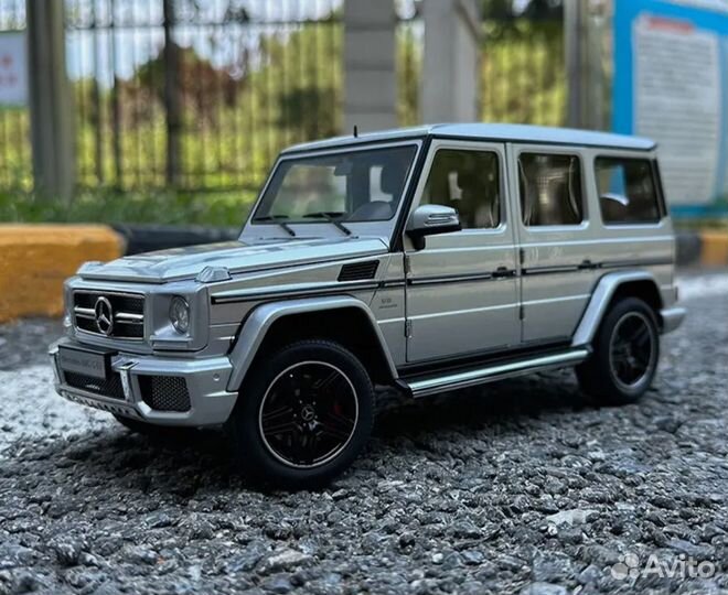 Модель Mercedes-Benz AMG G63 2017 1/18 Autoart