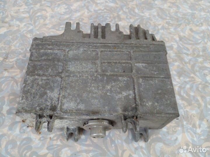 Блок управления двигателем Volkswagen Polo classic