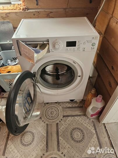 Стиральная машина Аристон 7кг, полностью рабочая