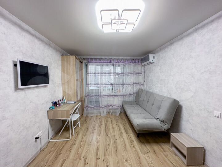 2-к. квартира, 48 м², 4/10 эт.