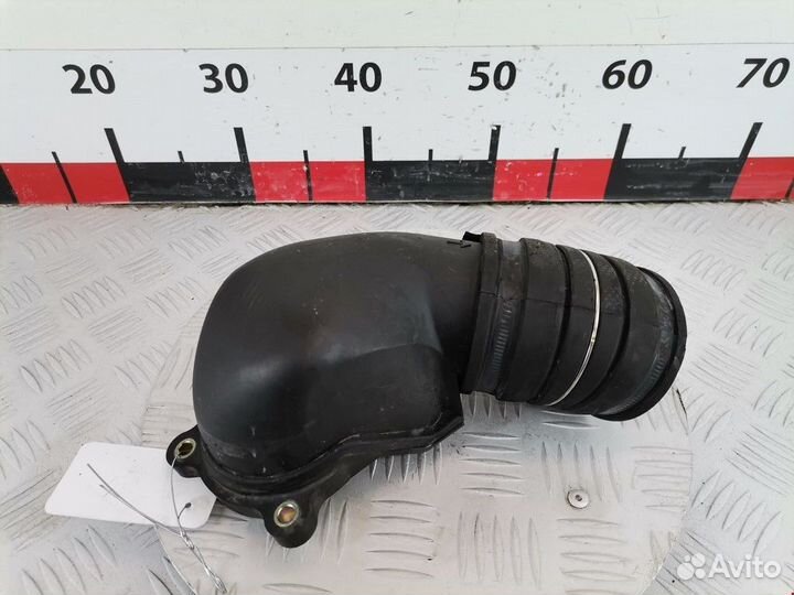 Патрубок воздушного фильтра Mercedes-Benz C-Класс