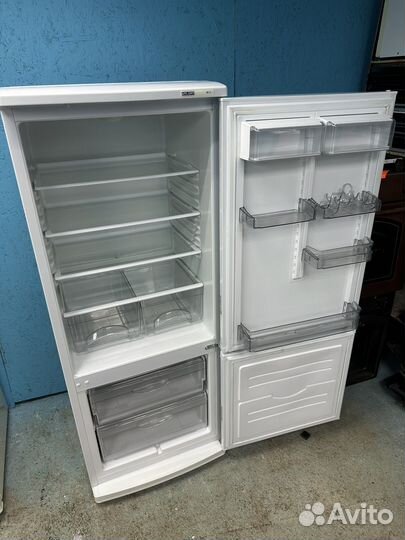 Холодильник Атлант. 156 см. Доставка