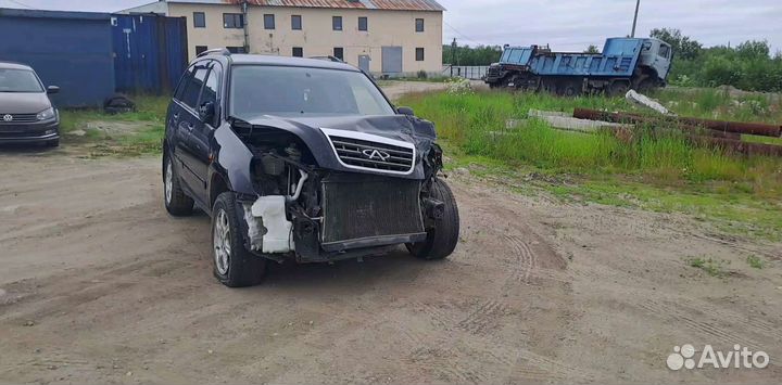 Chery Tiggo (T11) 1.6 МТ, 2012, битый, 104 641 км