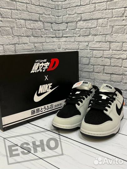 Nike SB Dunk Low initial D Toyota AE86