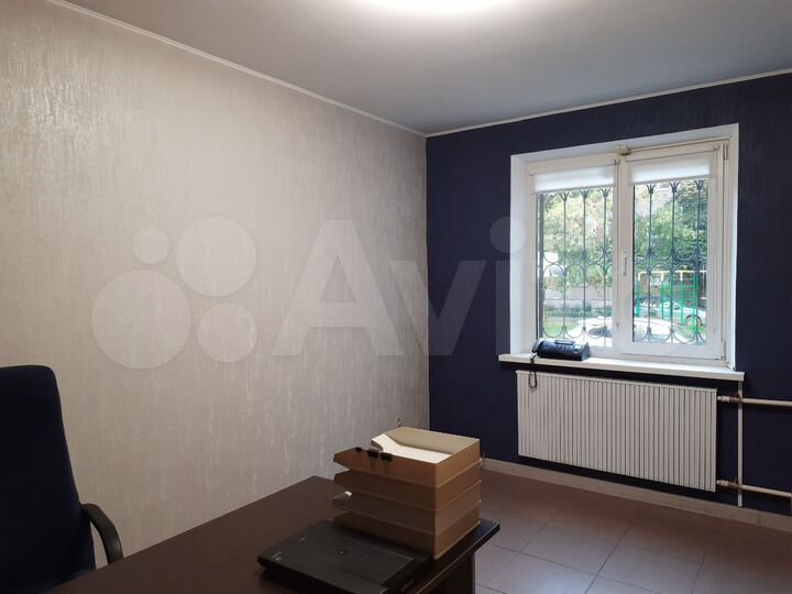 Офис в центре города, 106.7 м²