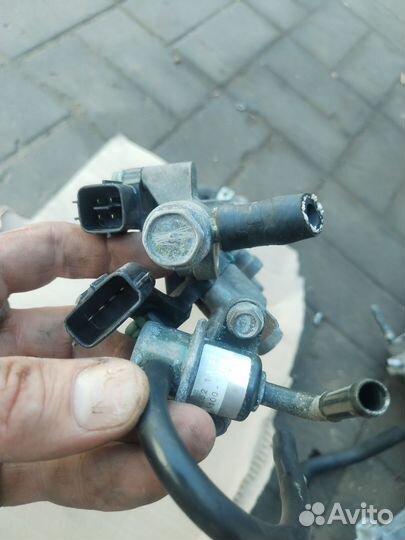 Форсунки топлевные мазда кседос 6/mazda xedos 6 KF