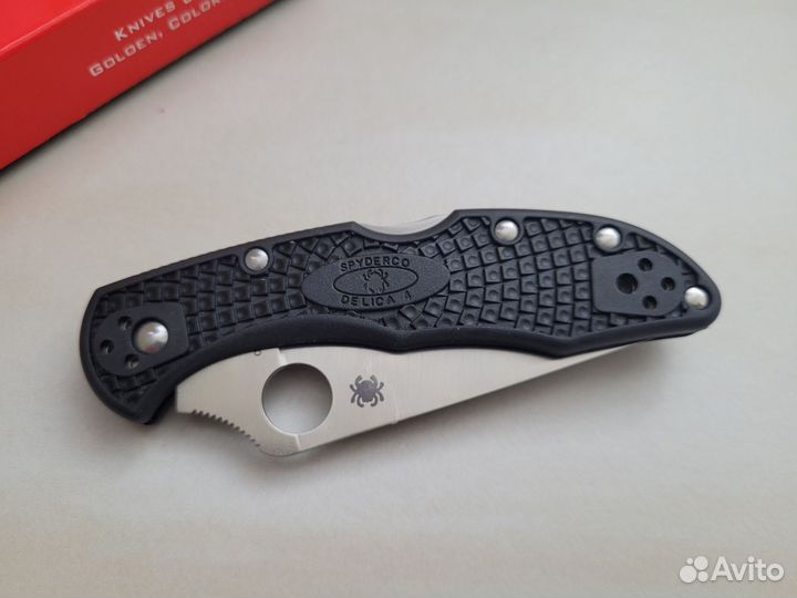 Складной нож Spyderco Delica 4 C11fpbk