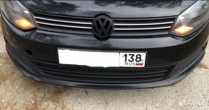 Бампер передний VW Polo оригинал б/у