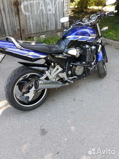 Мотоцикл Yamaha xjr1300