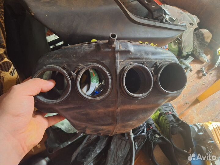 Корпус фильтра suzuki katana 600