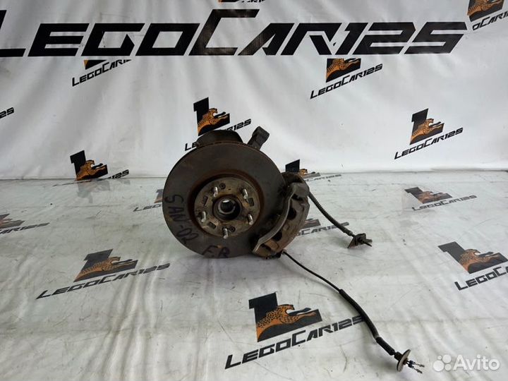 Ступица передняя правая Hyundai Santa Fe D4EA 2007