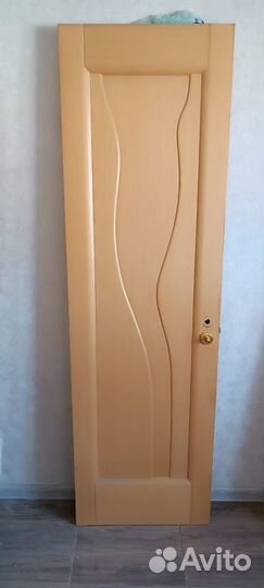 Продаю двери