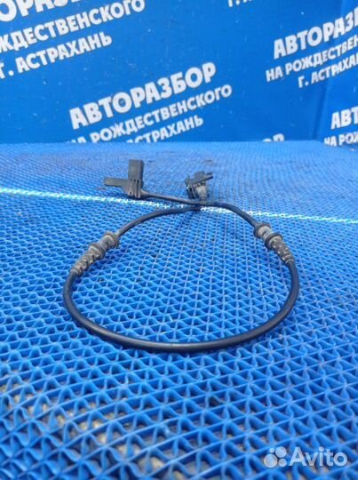 Датчик износа колодок Mercedes-Benz W220 седан