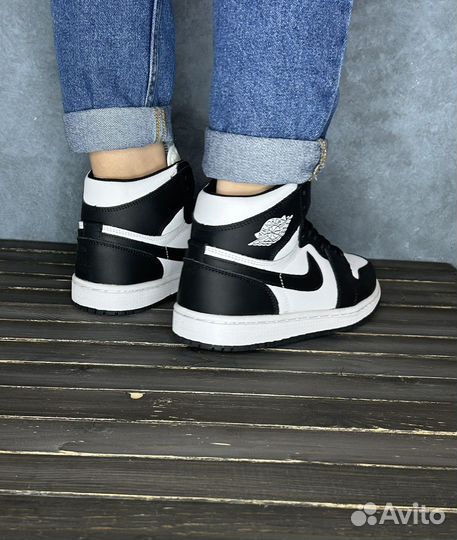 Кроссовки Nike Air Jordan 1 Retro High новые 37-41