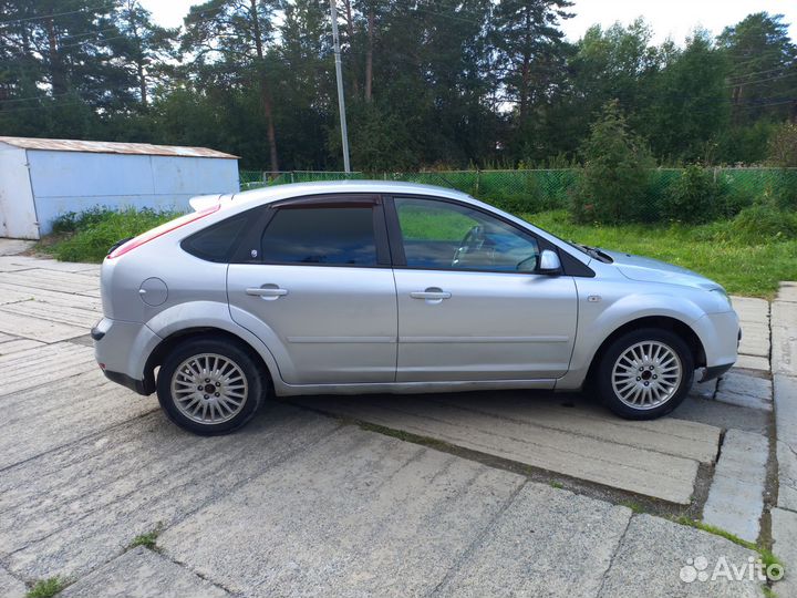 Ford Focus 1.8 МТ, 2006, 250 000 км