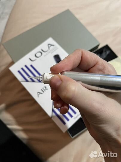 Беспроводная машинка для перманентного макияжа