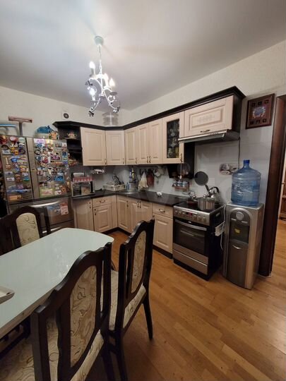 2-к. квартира, 58 м², 15/17 эт.