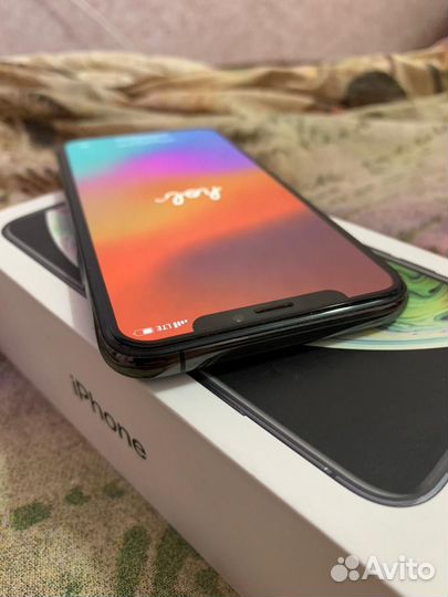 iPhone Xs, 64 ГБ