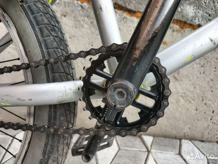 Продам BMX GT
