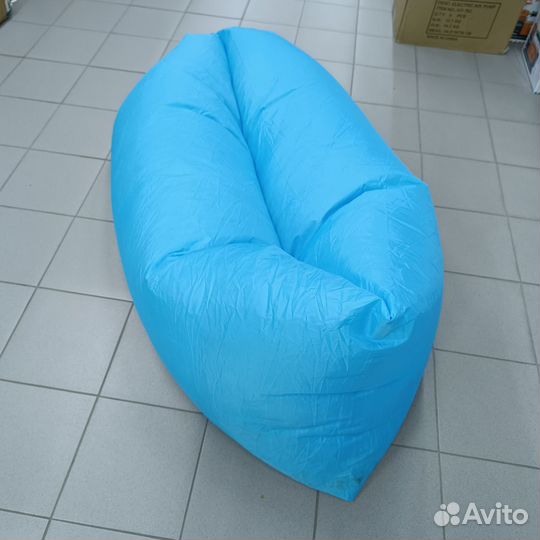 Б/У Надувной гамак (ламзак) цвет голубой